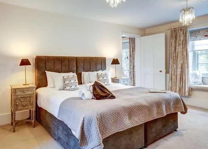 The Bladon Farmhouse