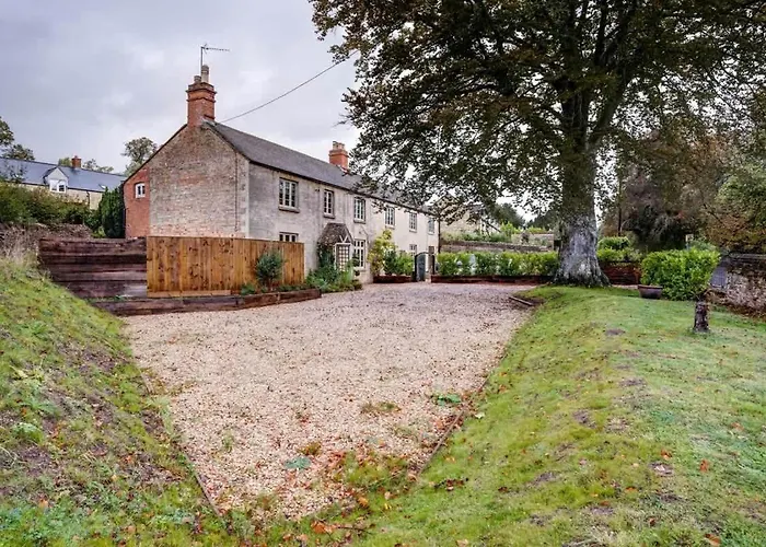The Bladon Farmhouse
